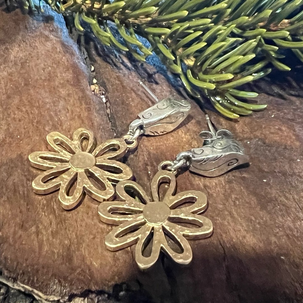 Brighton Floral Earrings Fine Silver .999 Plated Daisy Two Tone Gold Flower